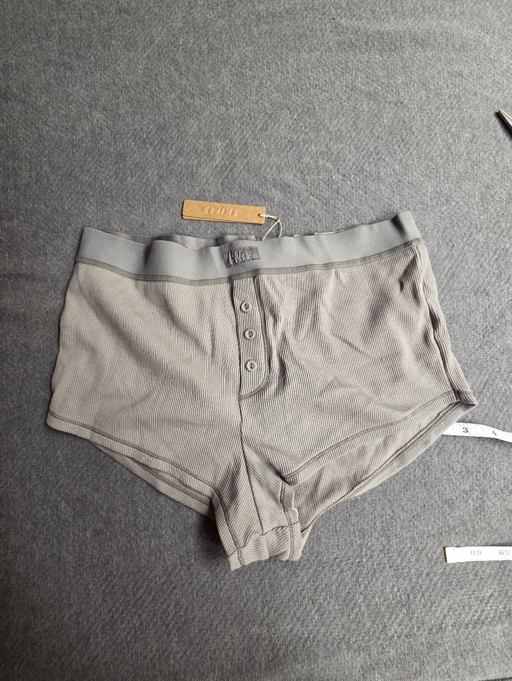 Nwt! Skims Cotton Rib Short, Size Medium
